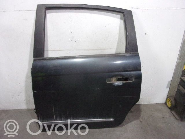 SsangYong Rodius Puerta trasera 