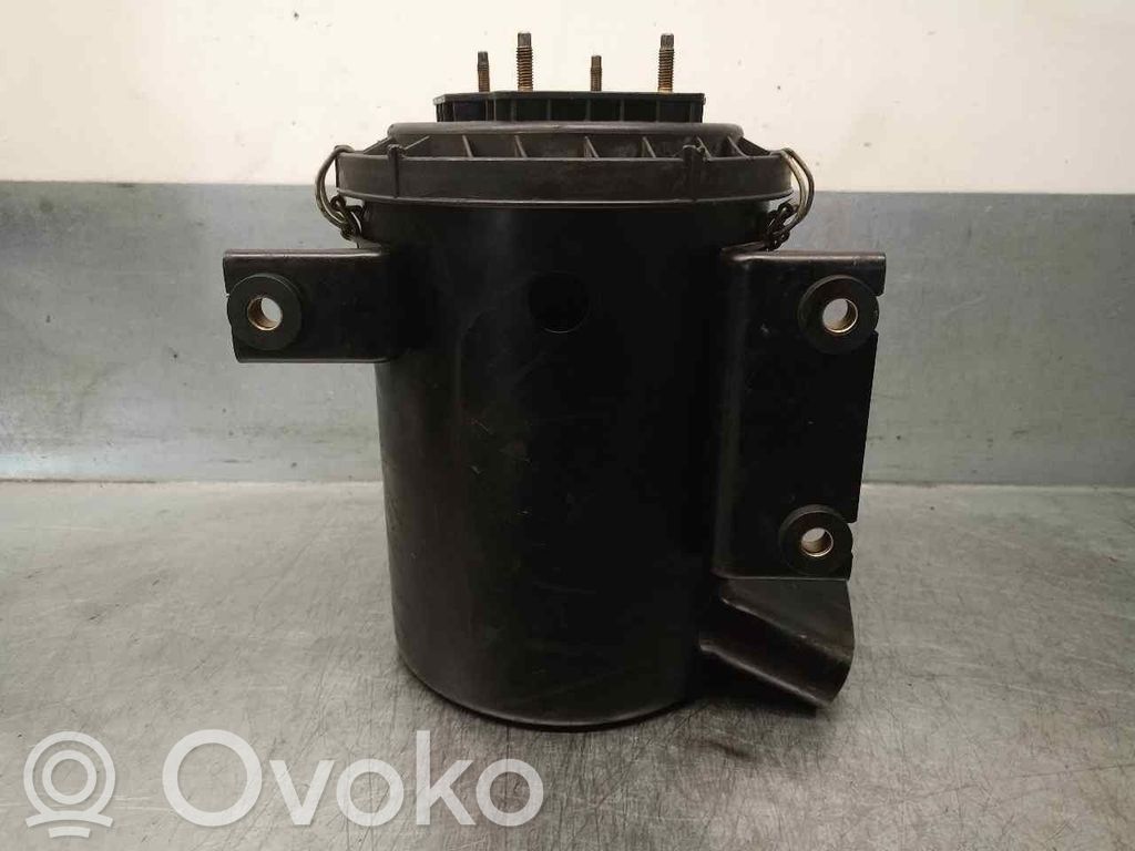 Nissan Terrano Air filter 