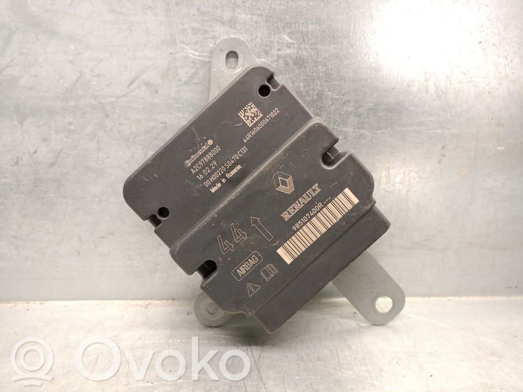 Renault Captur Airbag control unit/module 