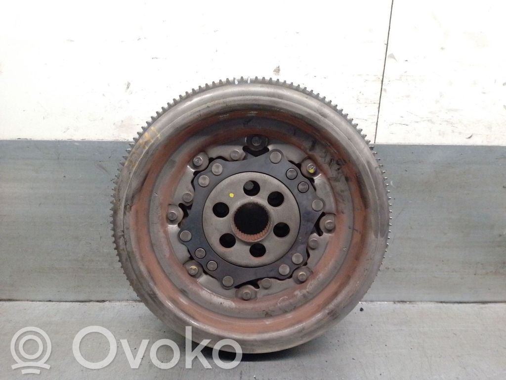 Skoda Superb B6 (3T) Volante motor 