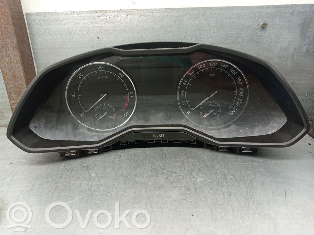Skoda Superb B8 (3V) Licznik / Prędkościomierz 