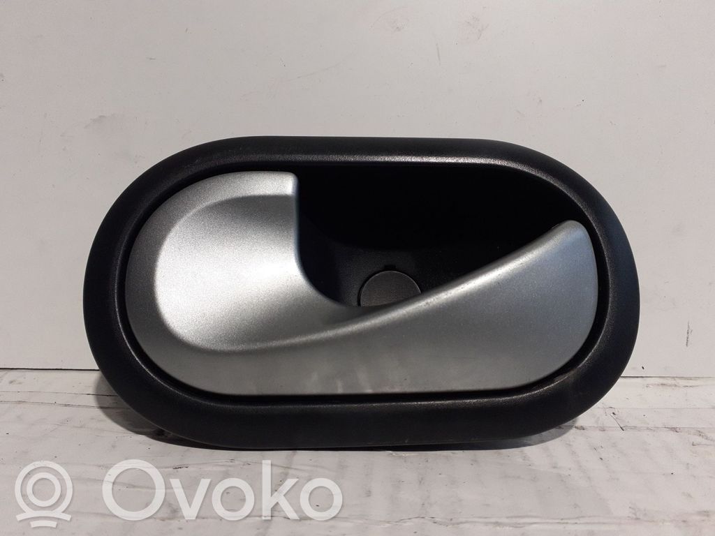 Renault Clio III Rear door interior handle 