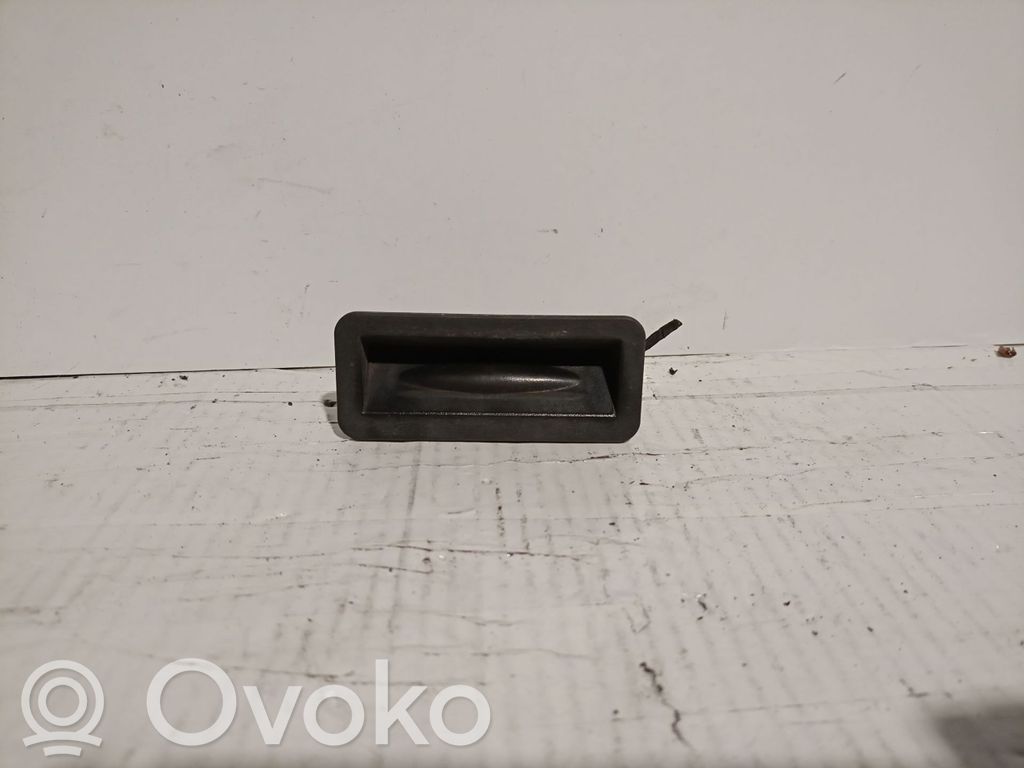 Ford Focus Manecilla externa puerta trasera 
