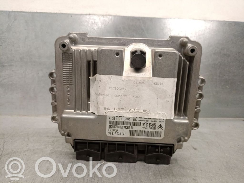 Citroen C4 I Picasso Engine control unit/module 