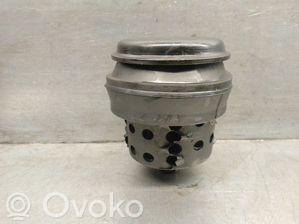 Seat Ibiza II (6k) Engine mount bracket 