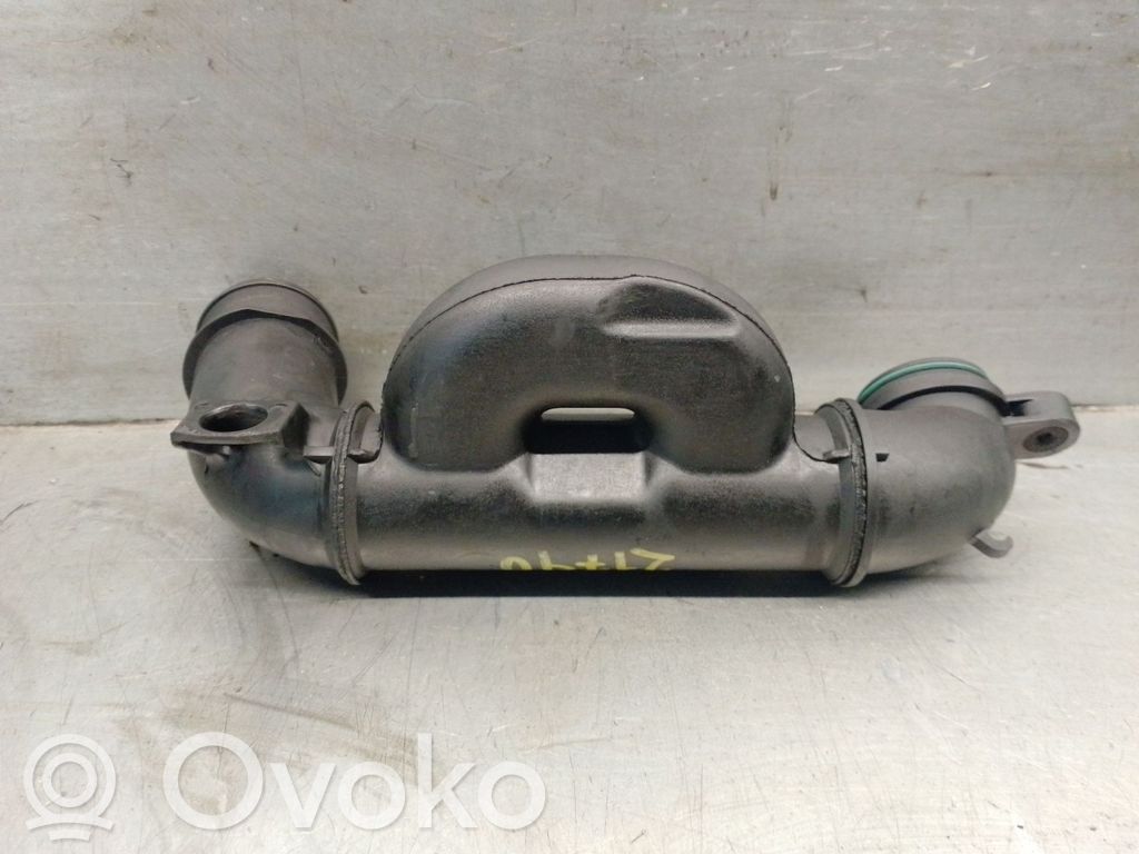 Ford Focus Ilmastointilaitteen putki (A/C) 