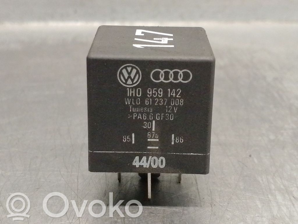 Ramka / Moduł bezpieczników   1H0959142,61237008WLO