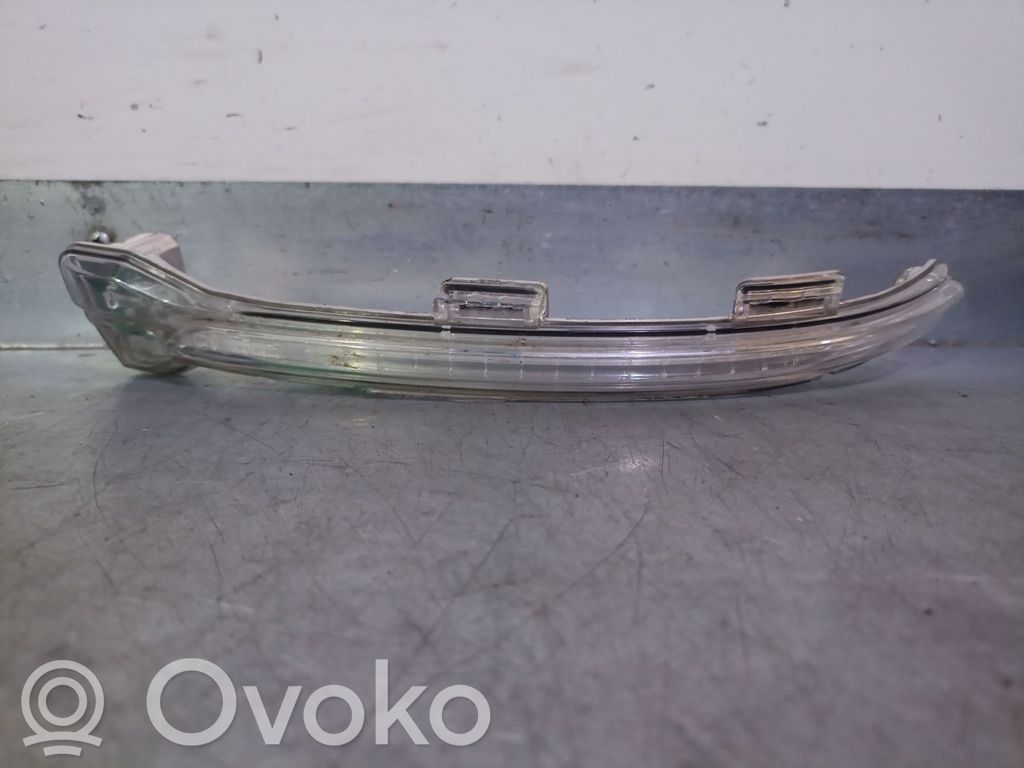 Volkswagen Touran III Frontblinker 
