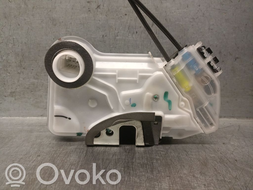 Toyota Corolla E160 E170 Zamek drzwi przednich 