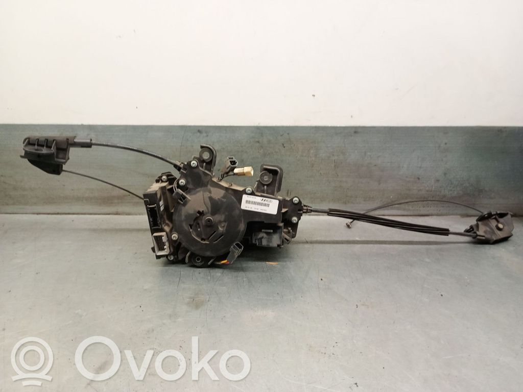 KIA Carnival Liukuoven ylempi rullaohjain/sarana 