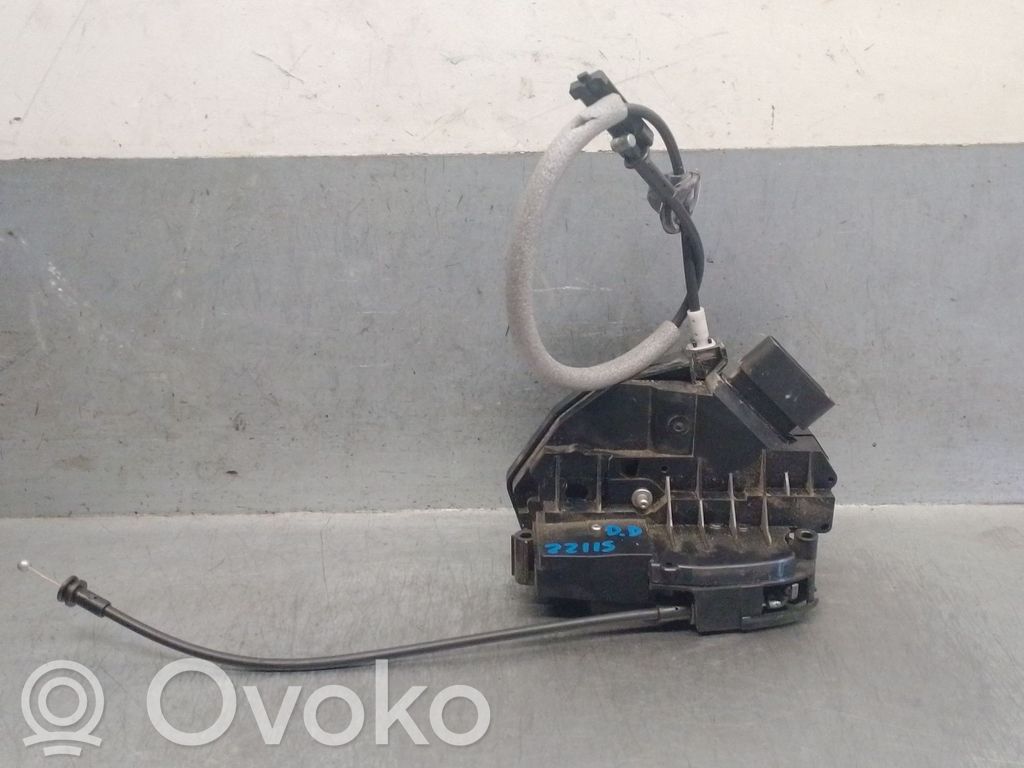 Volvo V60 Front door lock 