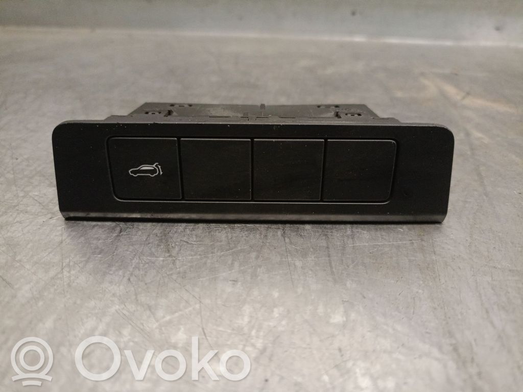 Mazda CX-30 Multifunctional control switch/knob 