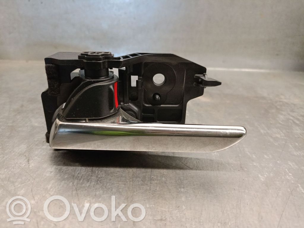 Mazda CX-30 Rear door interior handle 