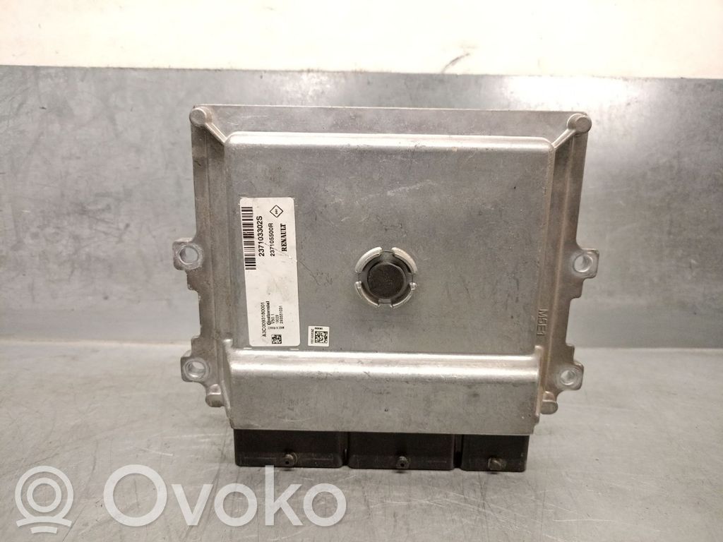 Renault Clio IV Engine control unit/module 