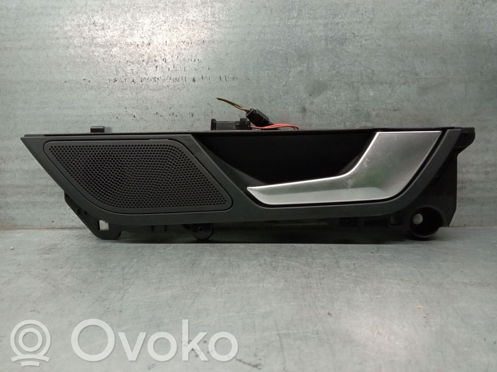 Audi A6 C7 Manecilla interna puerta trasera 