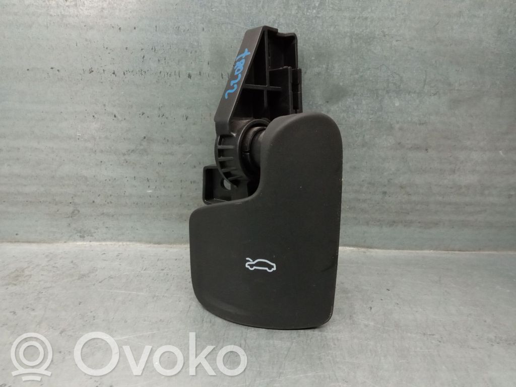 Audi A6 C7 Tie down hook / loop 