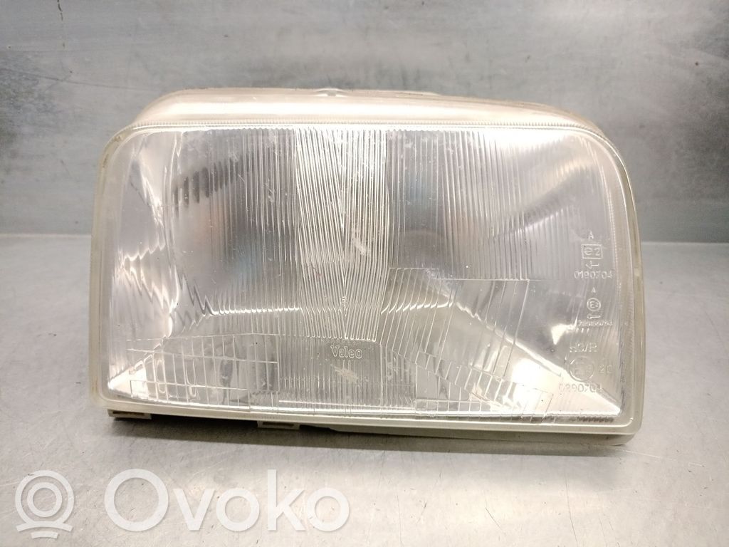 Renault Express Headlight/headlamp 