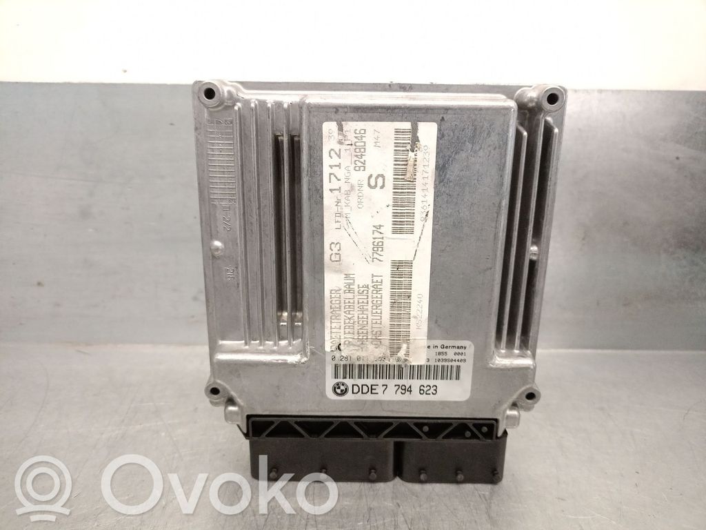 BMW 3 E46 Engine control unit/module 