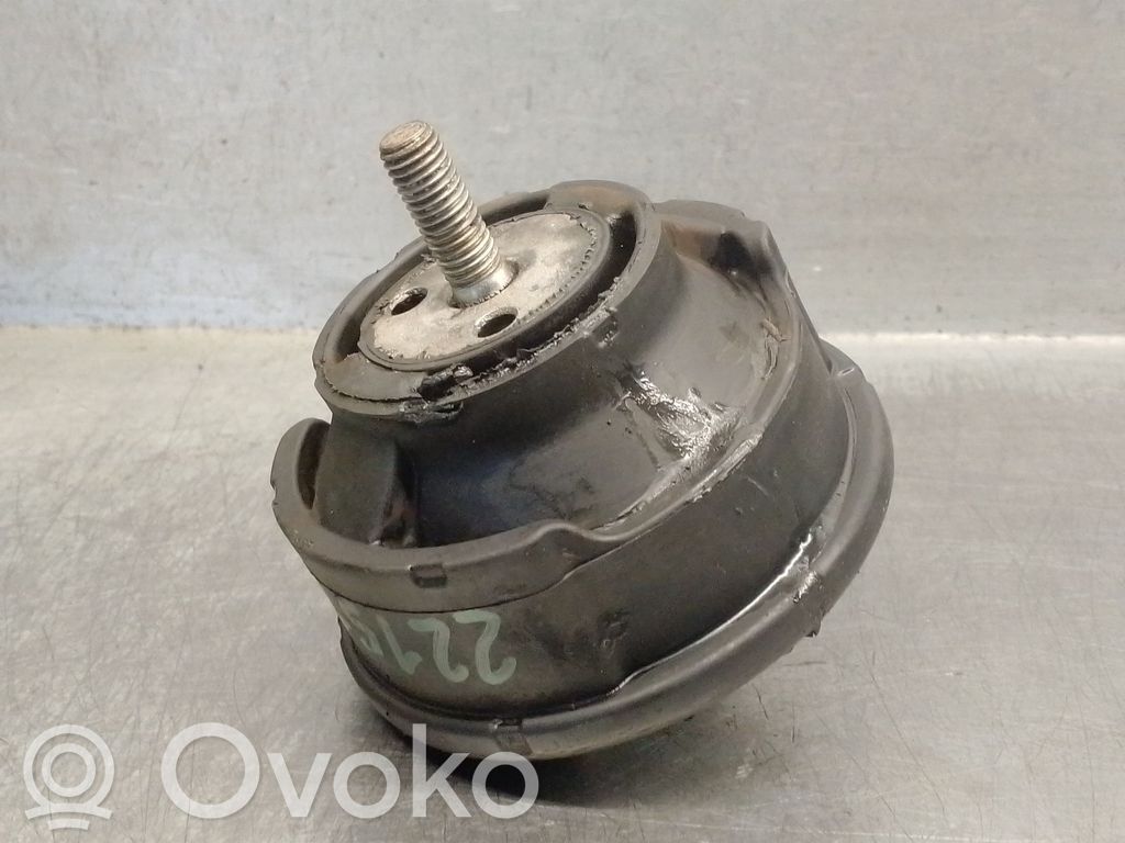 BMW 3 E46 Engine mount bracket 