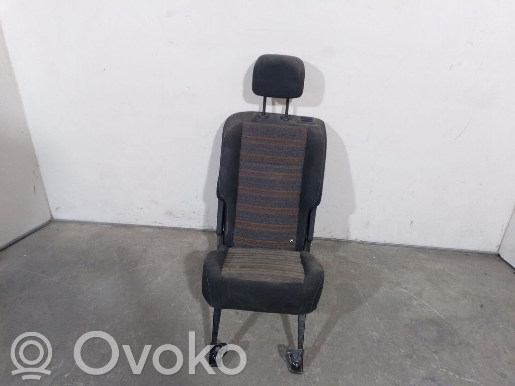 Opel Combo E Galinė sėdynė 