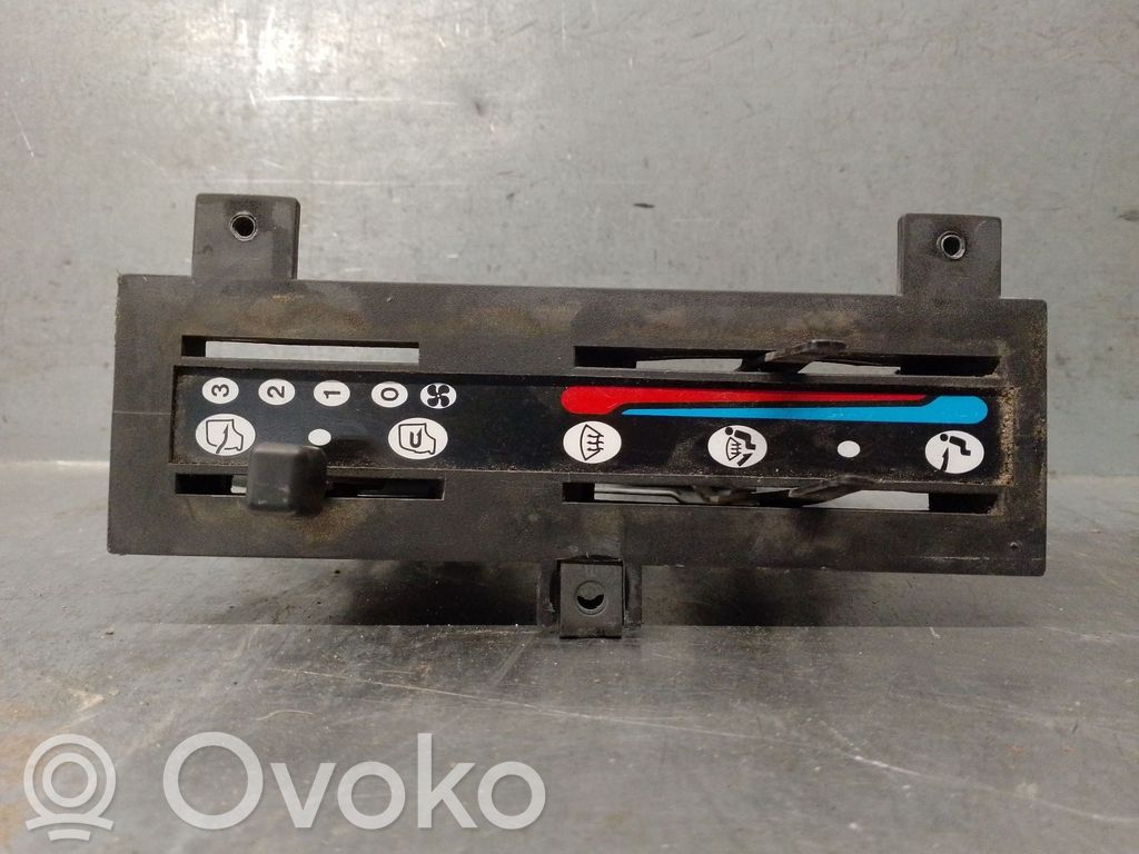 Nissan Atleon Air conditioner control unit module 