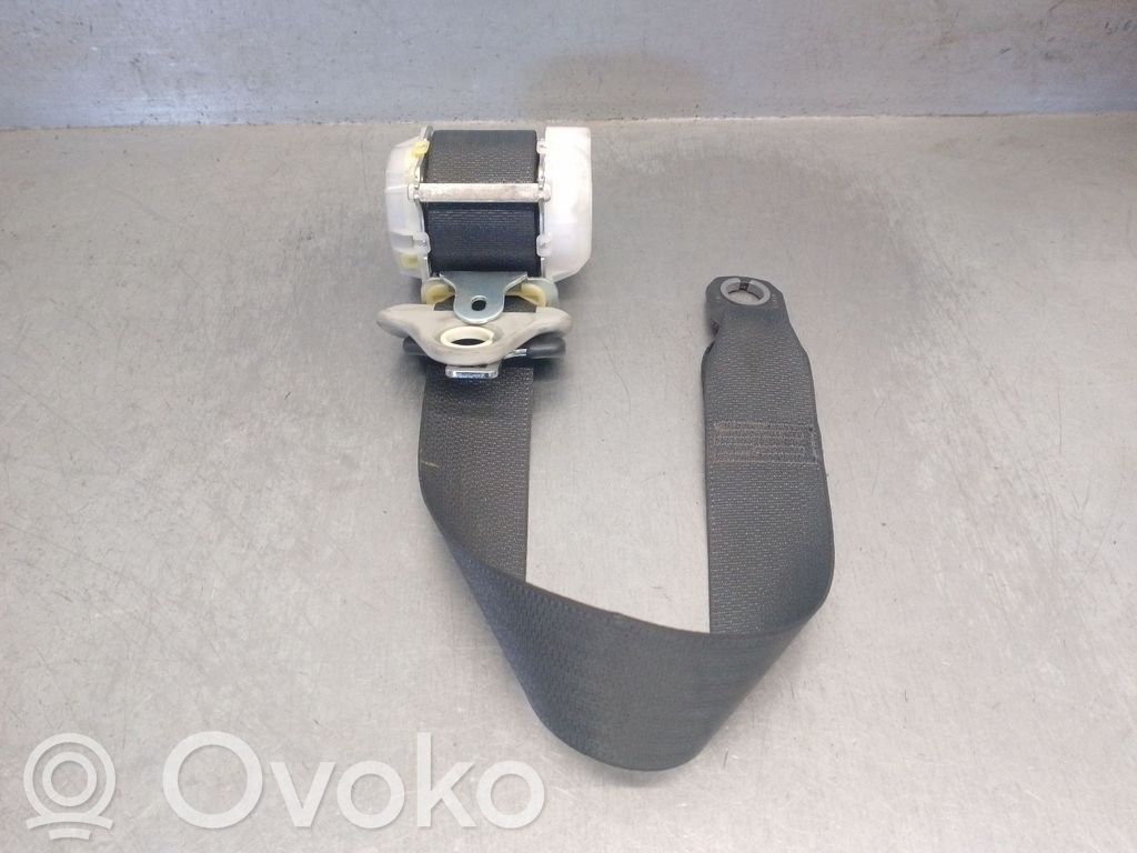 Toyota RAV 4 (XA40) Cinturón trasero