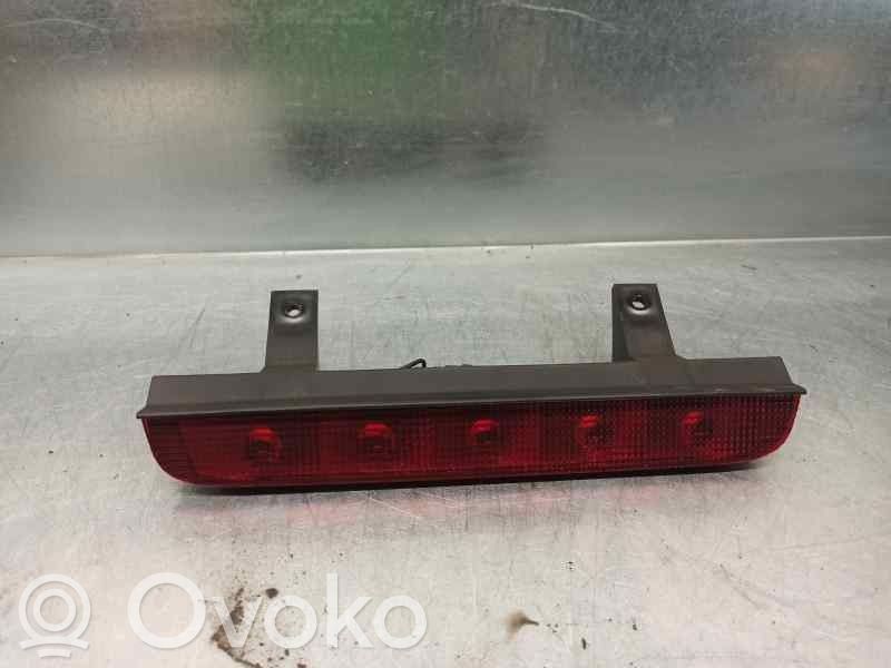 Suzuki Ignis Third/center stoplight 