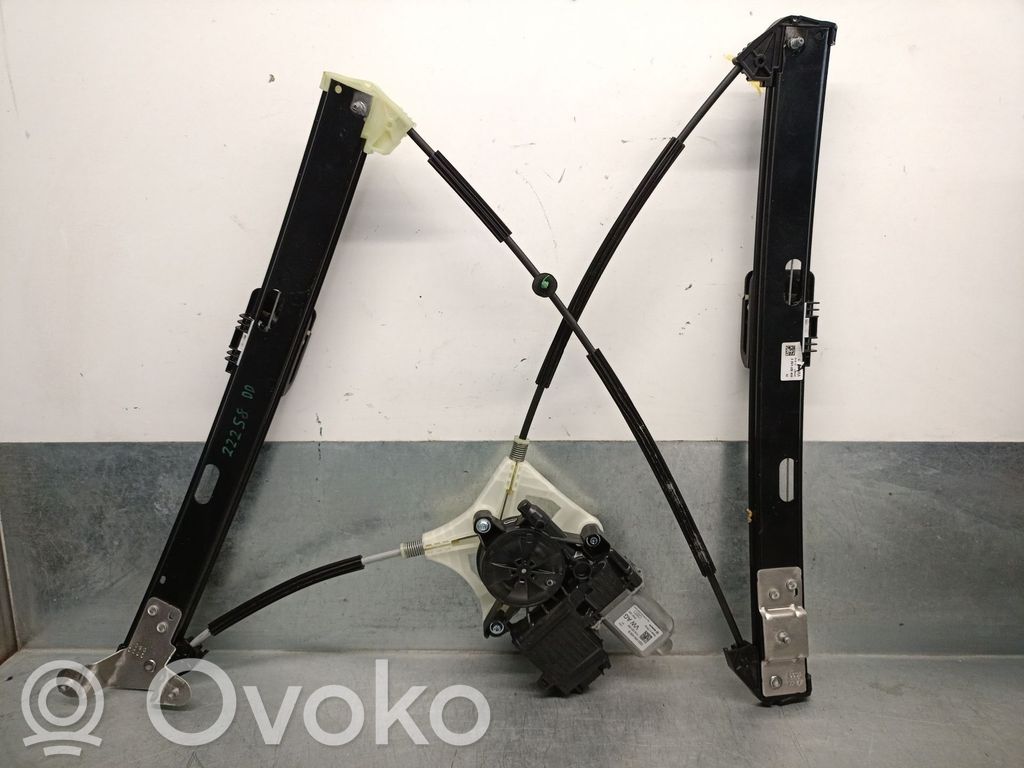 Volkswagen Taigo Alzacristalli elettrico della portiera anteriore 