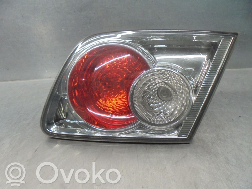 Mazda 6 Aizmugurējais lukturis virsbūvē 