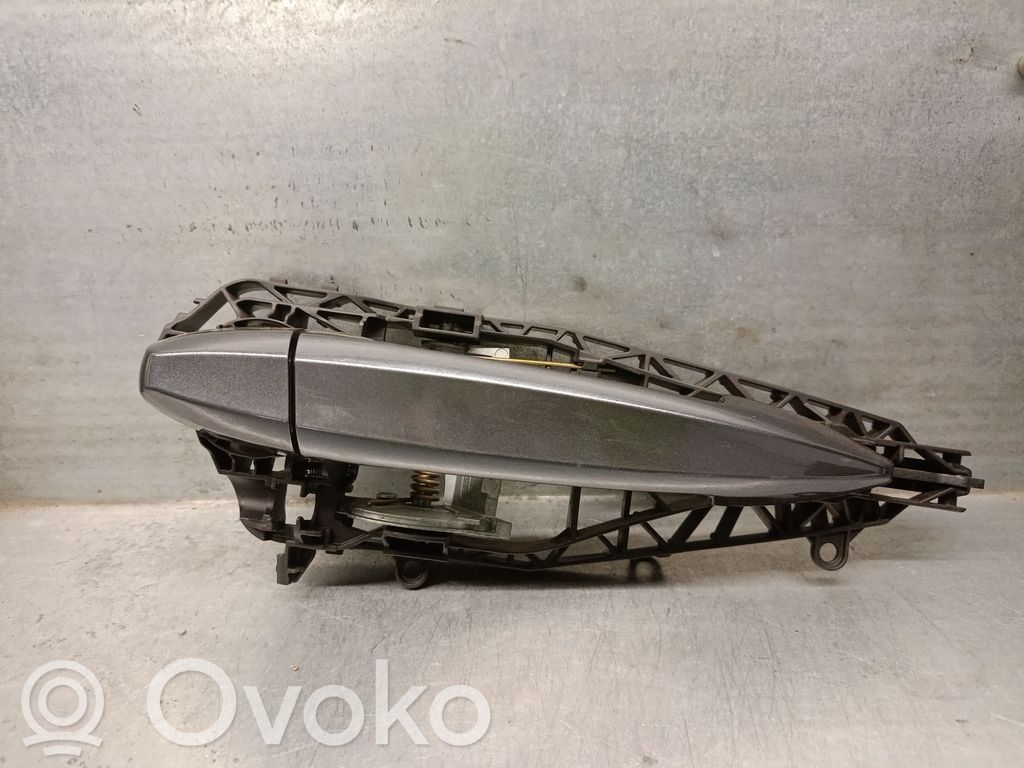 BMW 2 F22 F23 Takaoven ulkokahva 