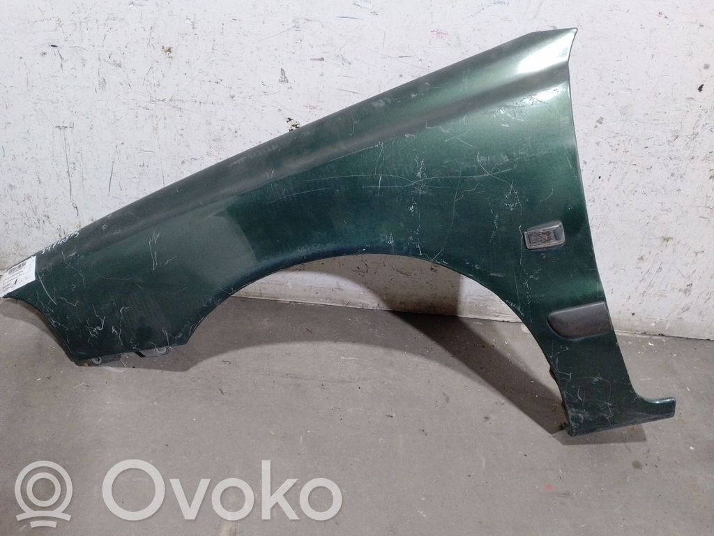Volvo S40, V40 Lokasuoja 