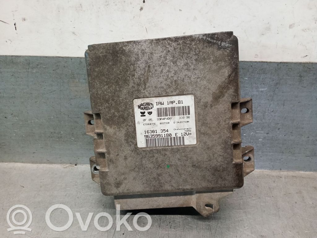 Peugeot 206 Engine control unit/module 