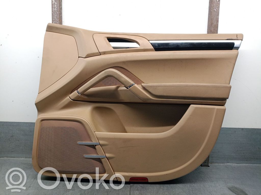 Porsche Cayenne (92A) Rivestimento del pannello della portiera anteriore 