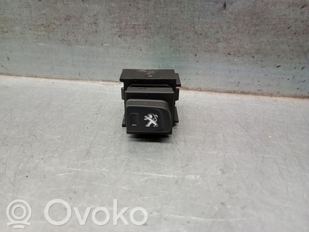 Peugeot 3008 II Interruptor de control multifunción 
