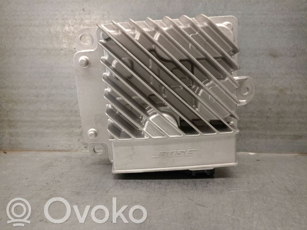 Mazda MX-5 ND Sound amplifier 