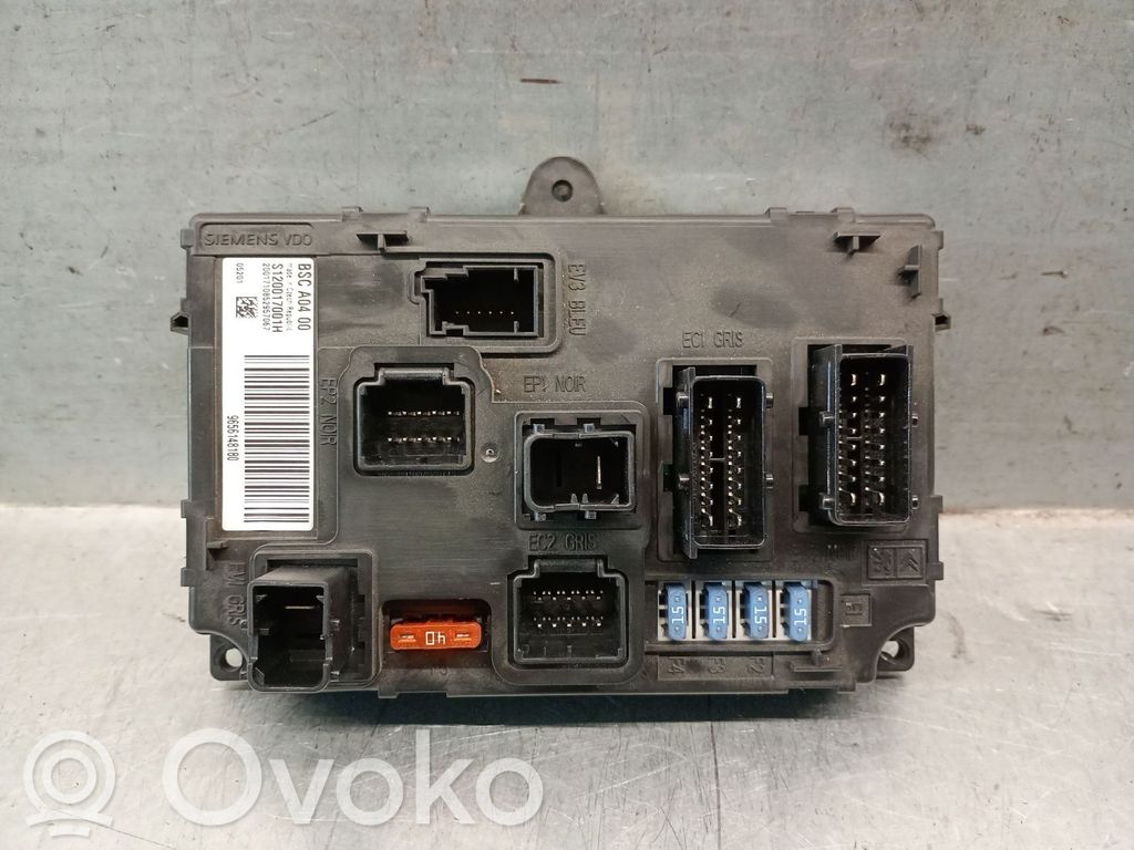 Peugeot 407 Set scatola dei fusibili