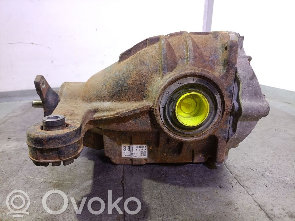 Lexus GS 300 350 430 450H Galinis reduktorius 