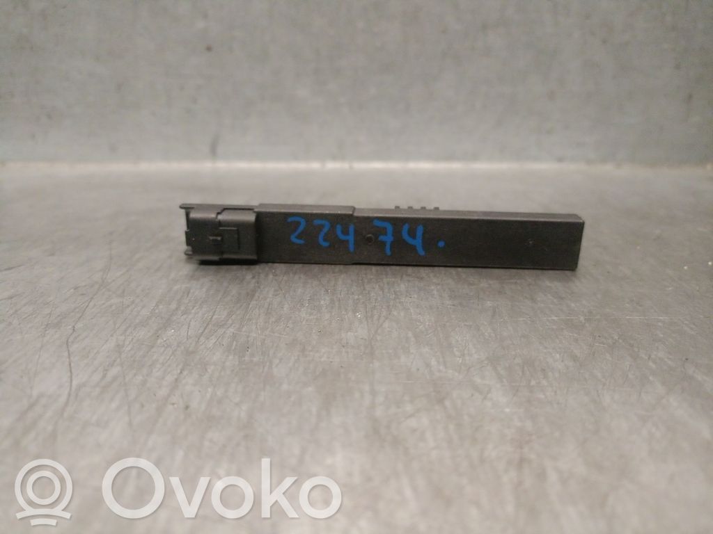 Radion antenni   E1136485A,E1136485A
