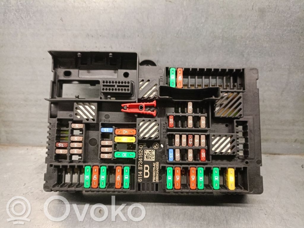 BMW 3 G20 G21 Set cutie siguranțe 