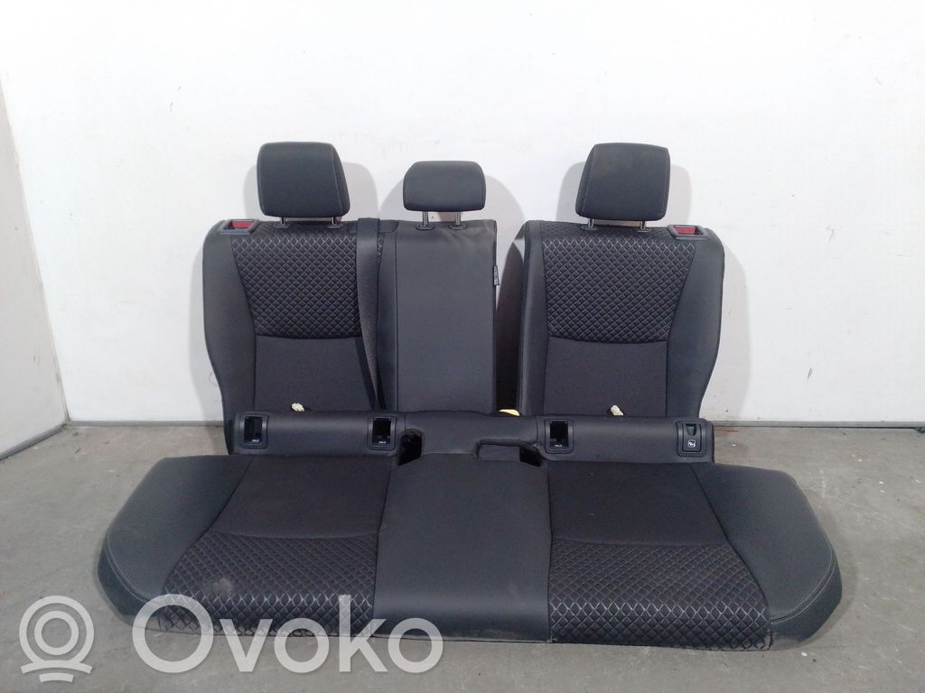 Toyota Yaris Asiento trasero