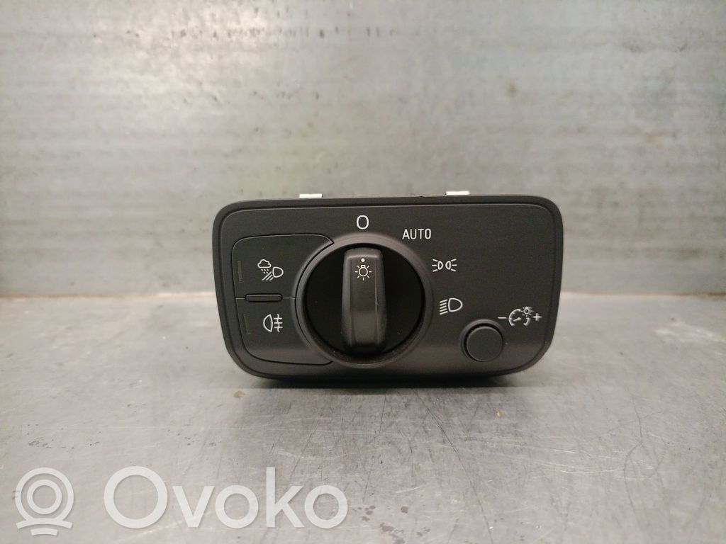 Audi Q2 - Interruptor de control del panel de luces 