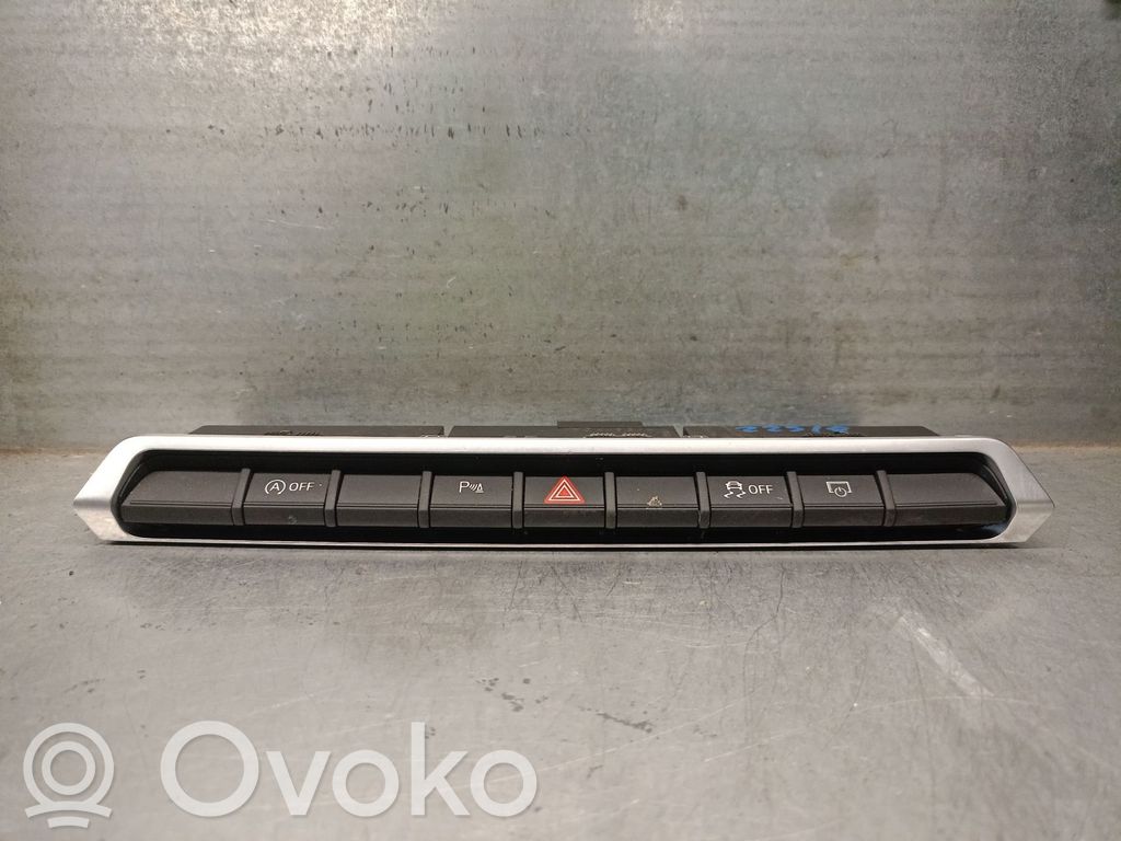 Audi Q2 - Przyciski multifunkcyjne 