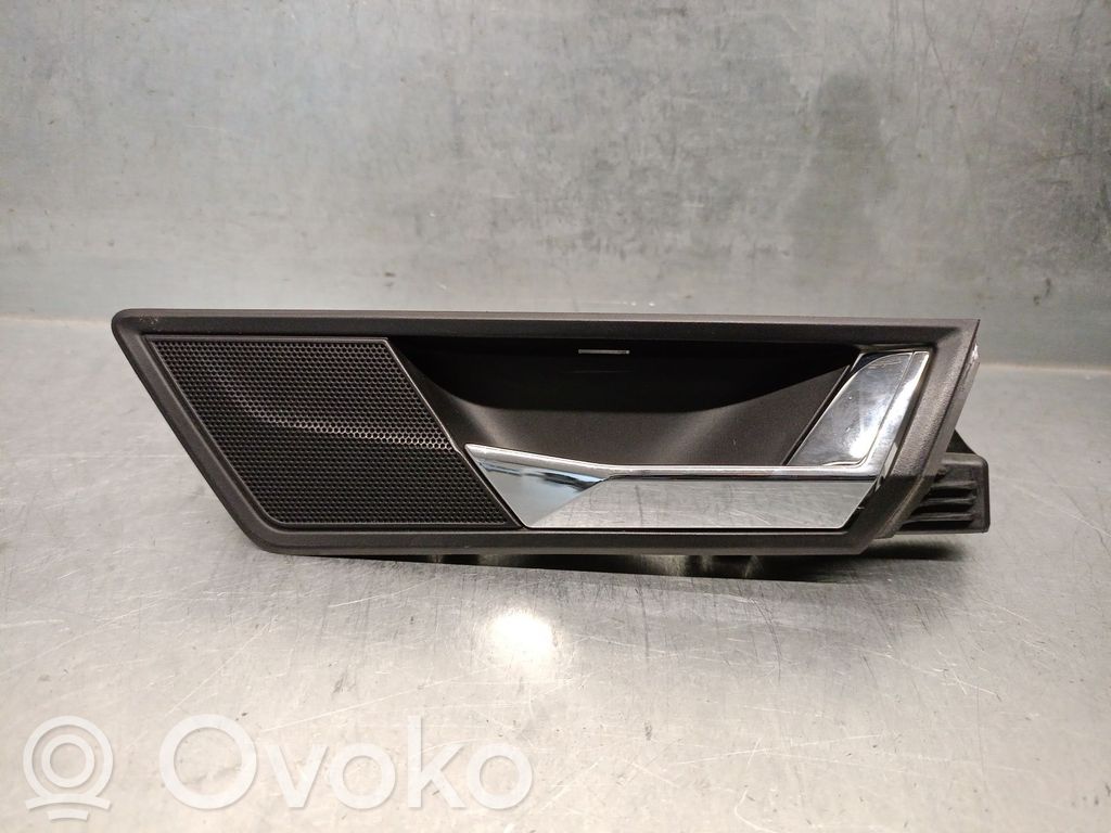 Skoda Superb B8 (3V) Manecilla interna puerta trasera 