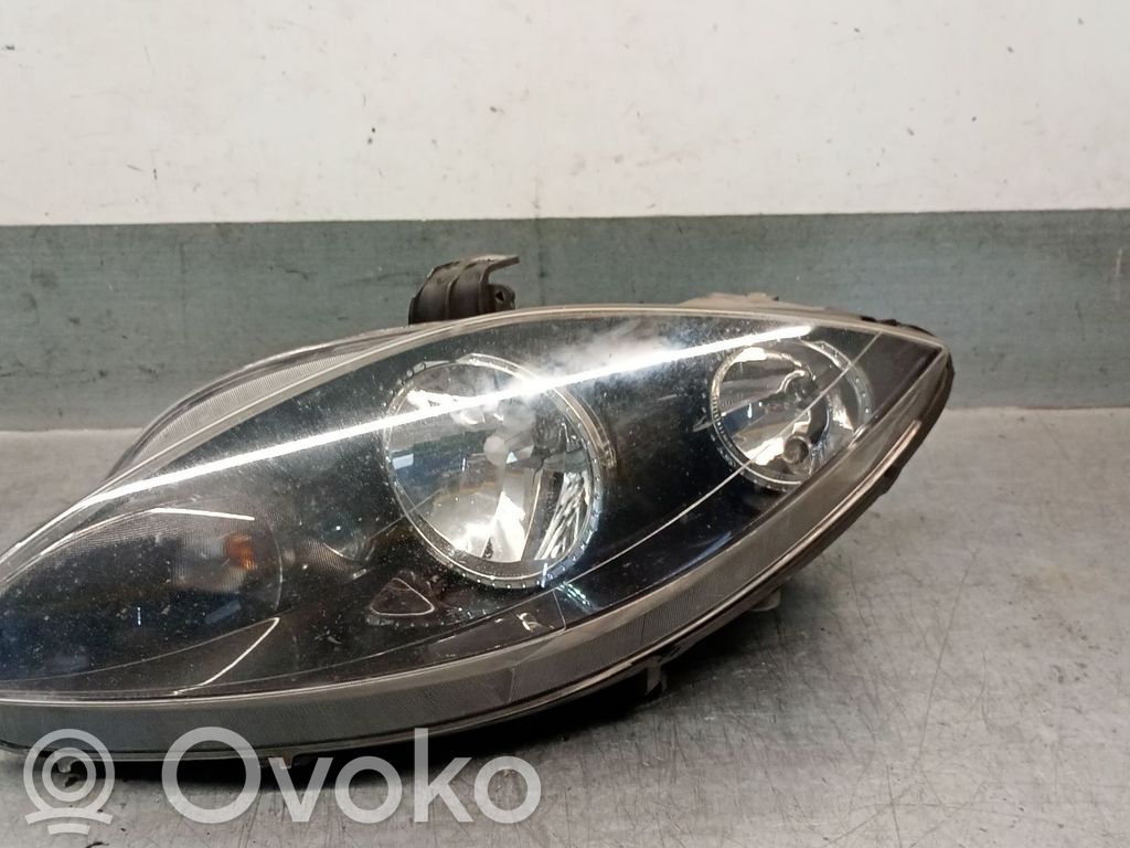 Seat Altea Lampa przednia 
