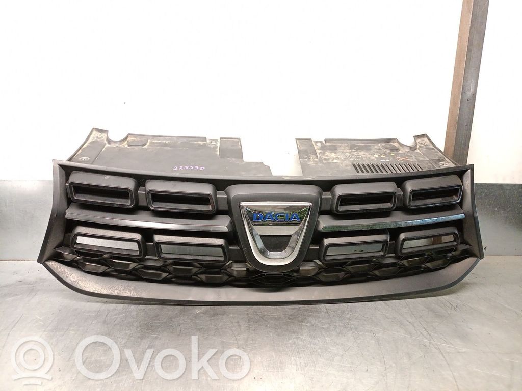 Dacia Sandero II Grilă față 