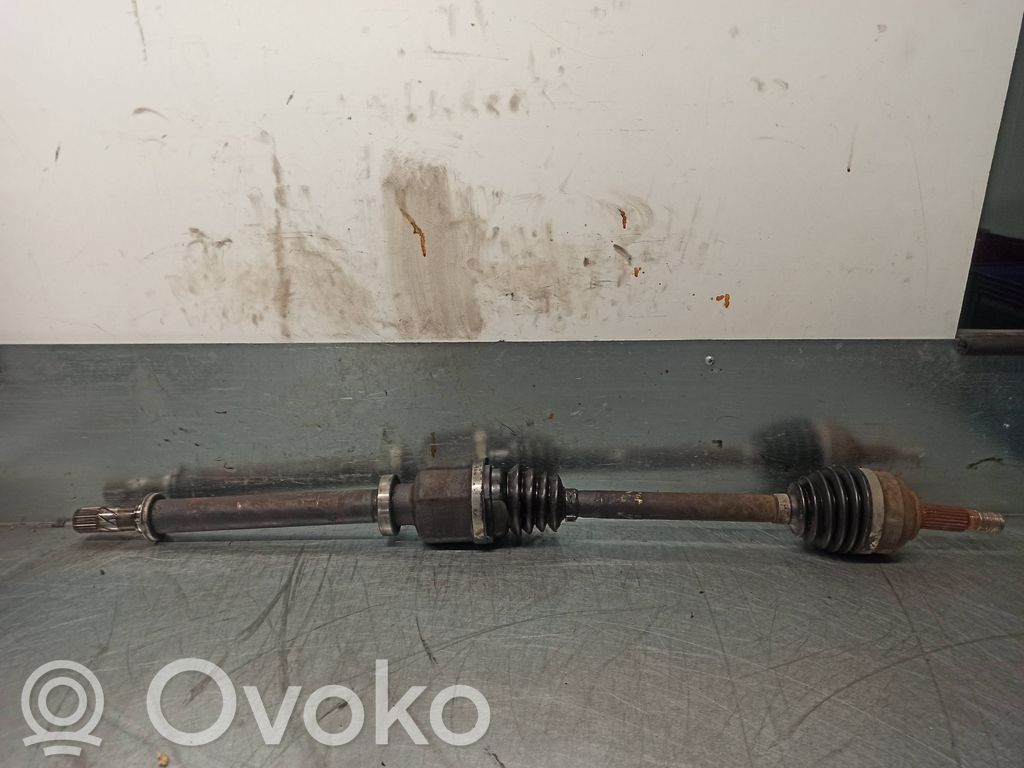 Eje de transmisión delantero   8200261841