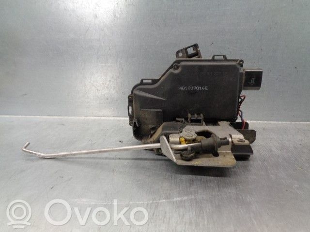 Audi A4 S4 B6 8E 8H Etuoven lukko 
