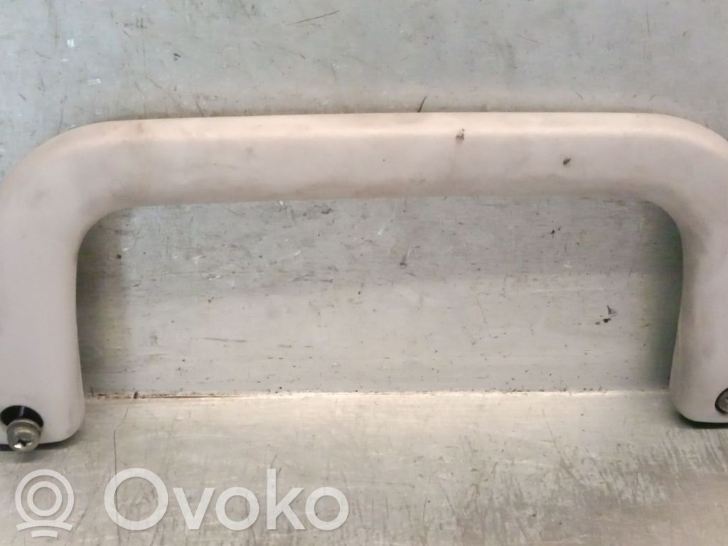 Mitsubishi Canter Iekšējais atvēršanas rokturītis 