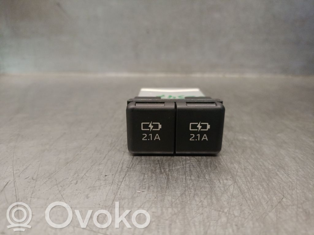 Toyota RAV 4 (XA50) Otras unidades de control/módulos 