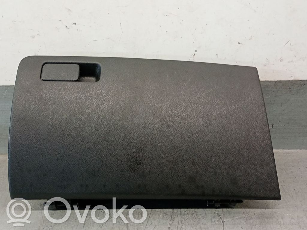 Guantera   84510H8000,84510H8000WK